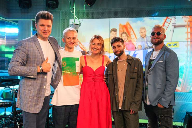 Даня Милохин, Артур Эскейп с ведущими шоу