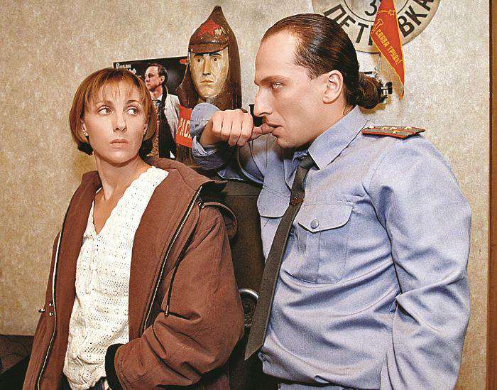 Первые три сезона «Каменской» были более приближены к текстам, остальные — «чем дальше — тем страньше»