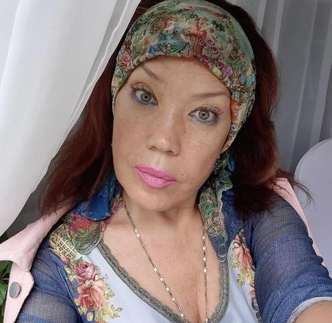 «Мы посмеялись»: Азиза прокомментировала скандал с мужем