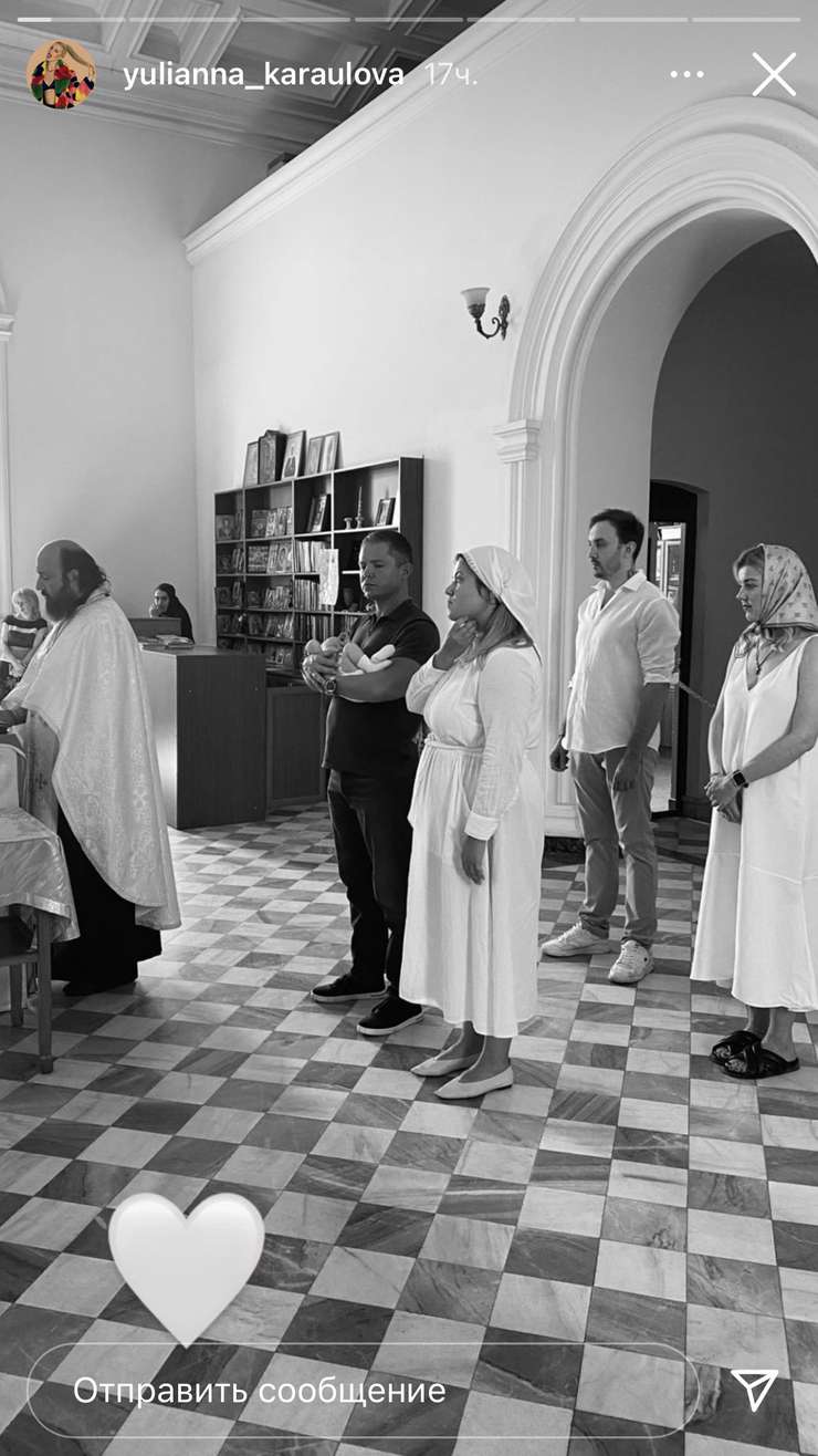 Певица крестила сына в храме, который расположен рядом с озером Севан