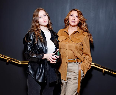 Кадры недели: Апина показала взрослую дочь, а Гуськов признался, что ходит в кино «как простой смертный»