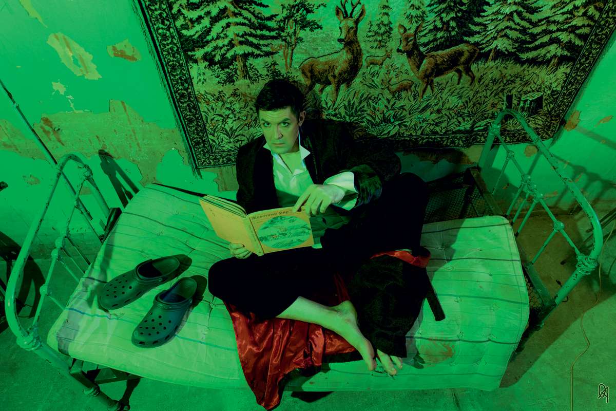 Сергей Епишев. Стиль: Елизавета Мамешина; макияж: Анна Охнянская