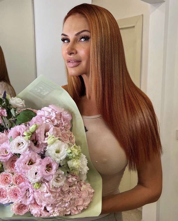 Актриса похвасталась своими формами