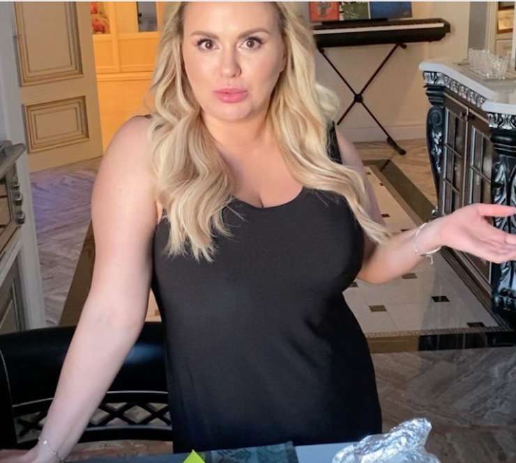 Анна Семенович Анна Семенович