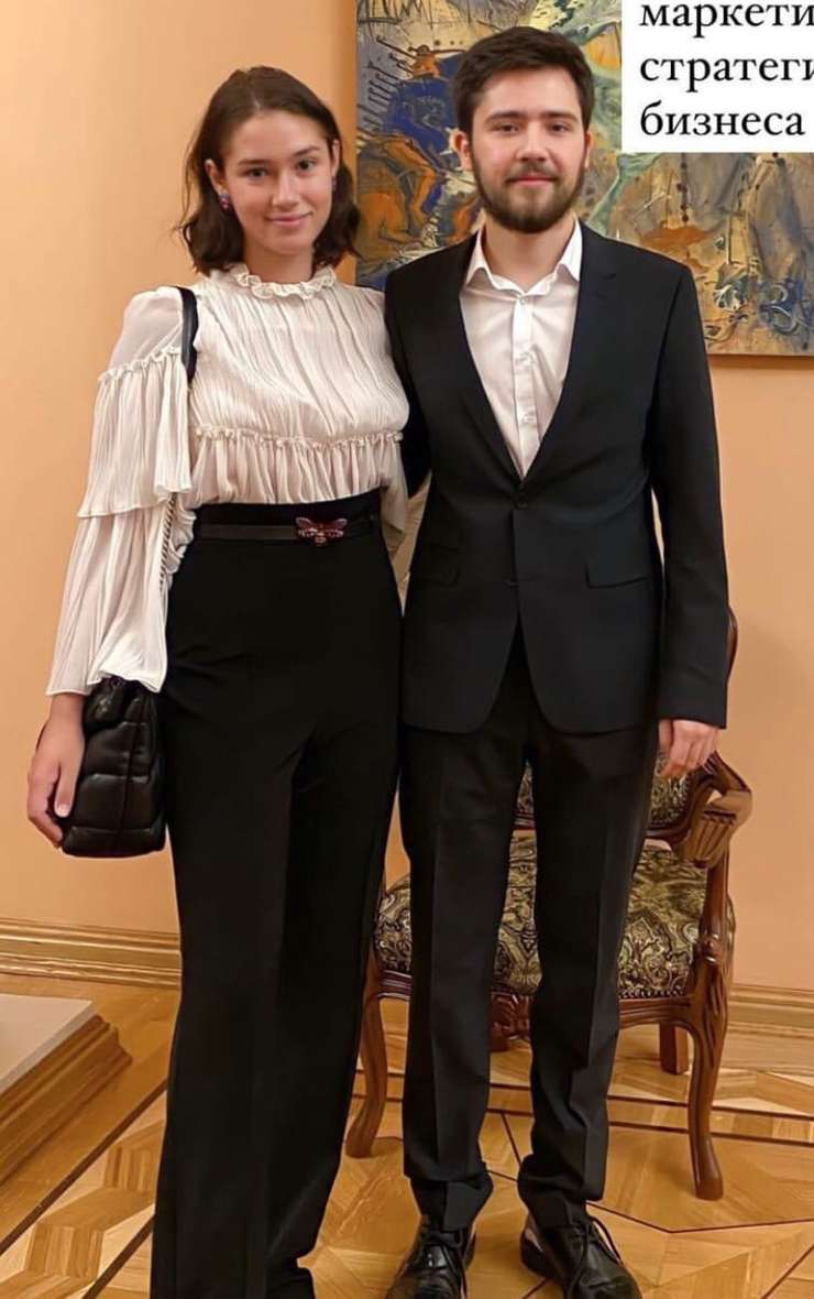 Дочь Бориса с мужем Кириллом