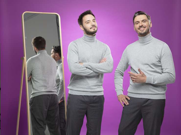 Ведущие реалити «Опасные связи» Денис Гребенюк и Дмитрий Рыбин, новые выпуски шоу идут на телеканале «ЧЕ!» с 17 октября по будням в 23:00