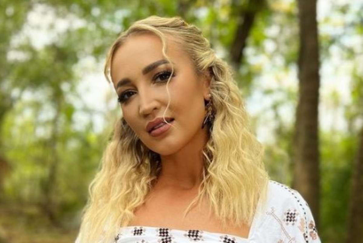 Ольга Бузова