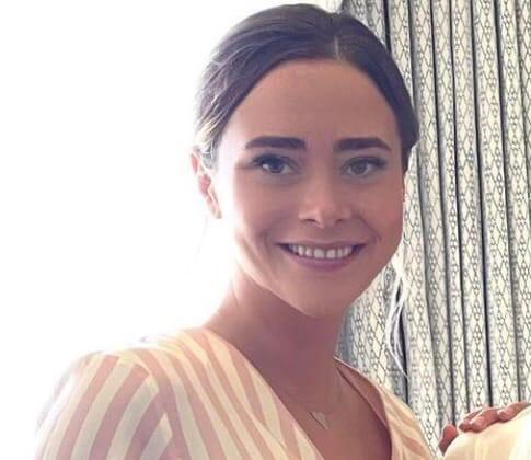 Внучка Джо Байдена вышла замуж в Белом доме