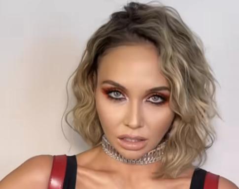 «Откуда такие?»: Ляйсан Утяшева поразила публику огромной грудью