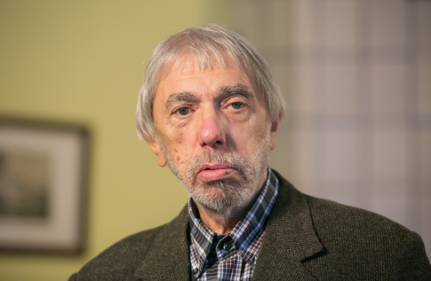 Умер легендарный композитор Эдуард Артемьев, работавший с Тарковским и Михалковым