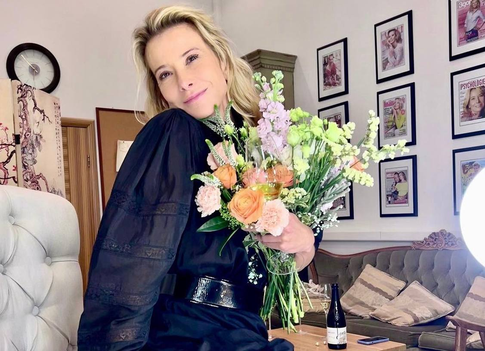 Юлия Высоцкая выложила пикантное видео в нижнем белье