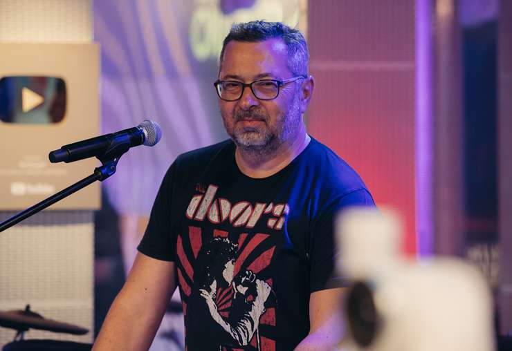 Алексей Рыжов - вокалист и продюсер группы Алексей Рыжов - вокалист и продюсер группы