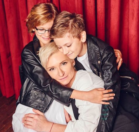 Арбенина впервые показала себя во время беременности