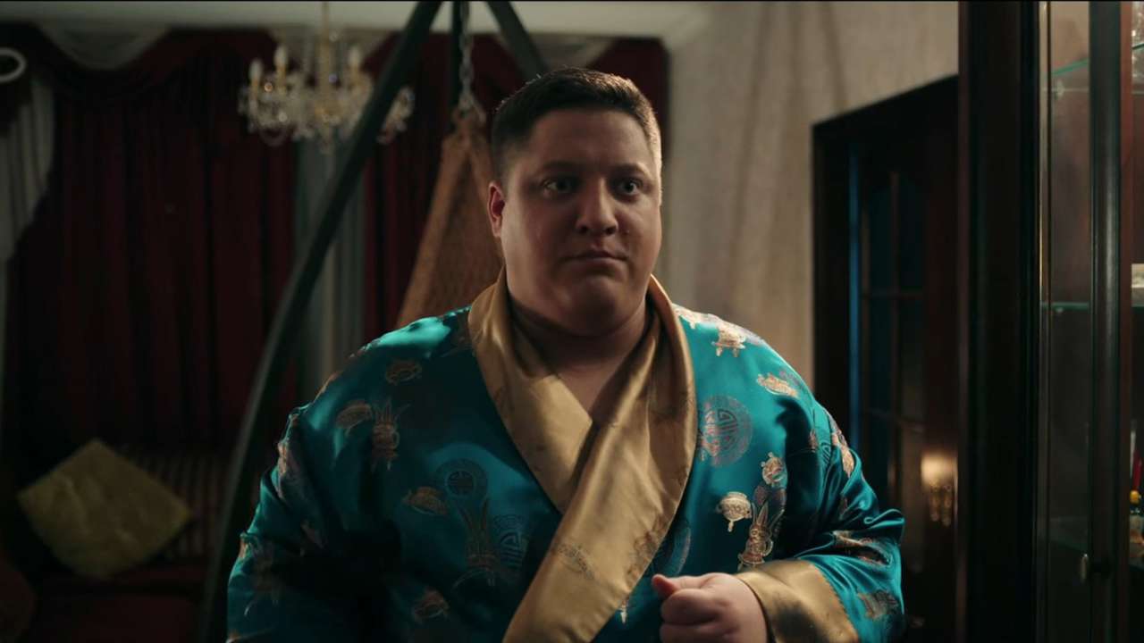 Роман Попов