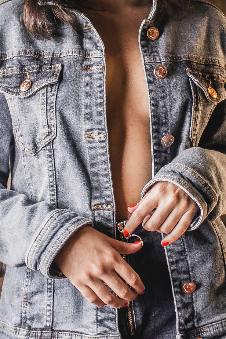 total denim теряет свои позиции в топах