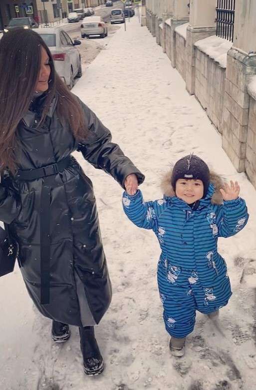 Экс-супруга Касаткина с его сыном Марком