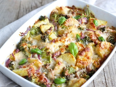 Блюда из остатков: как готовить запеканку из вчерашних макарон или шарлотку из черствого хлеба