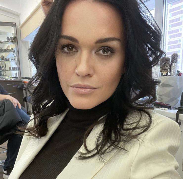 Певица Слава