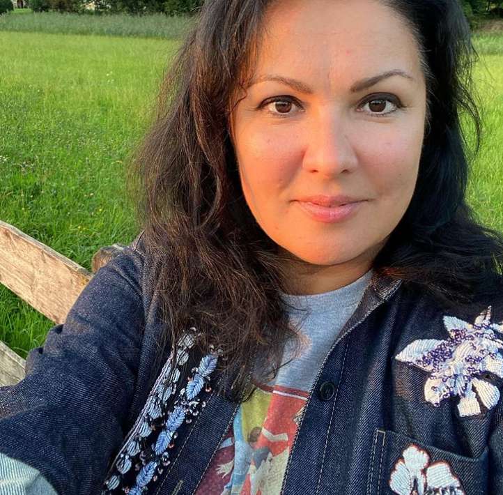 Анна Нетребко