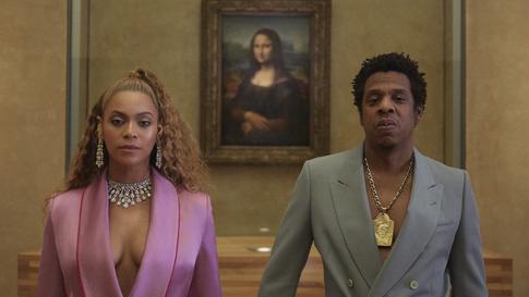 Об этом знал весь мир: звезды, которых поймали на измене