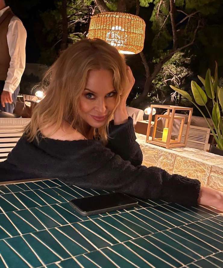 Кайли Миноуг