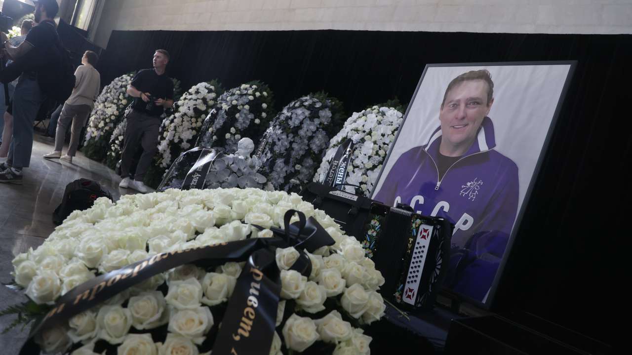 прощание шатунова