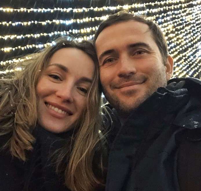 Александр Кержаков с избранницей