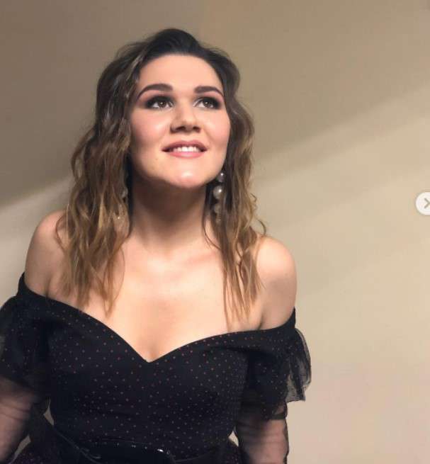 Дина Гарипова