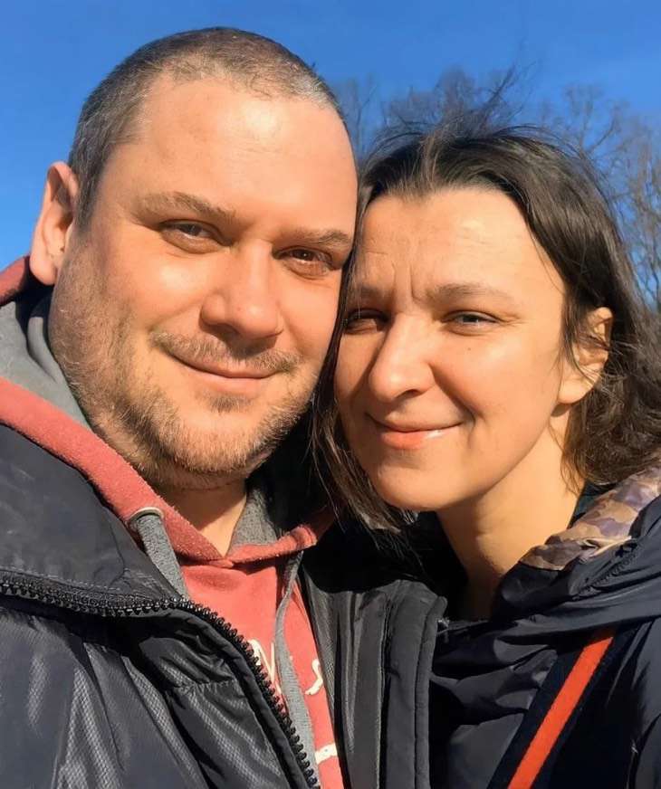 Олеся Железняк с мужем