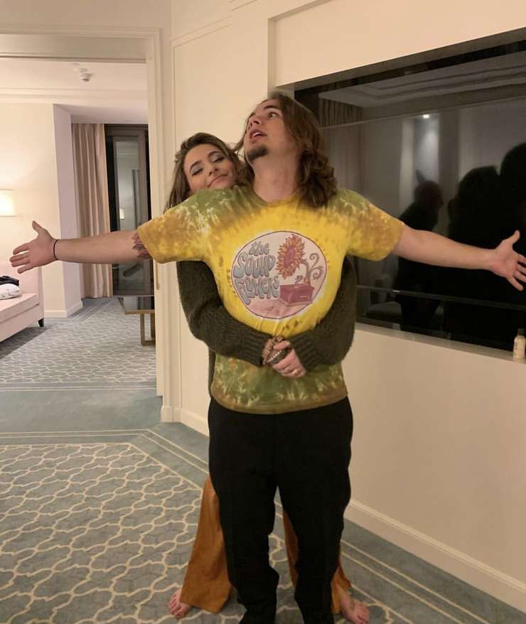 Принс и Пэрис Джексон