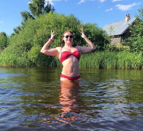 Наследница актрисы показала свое тело