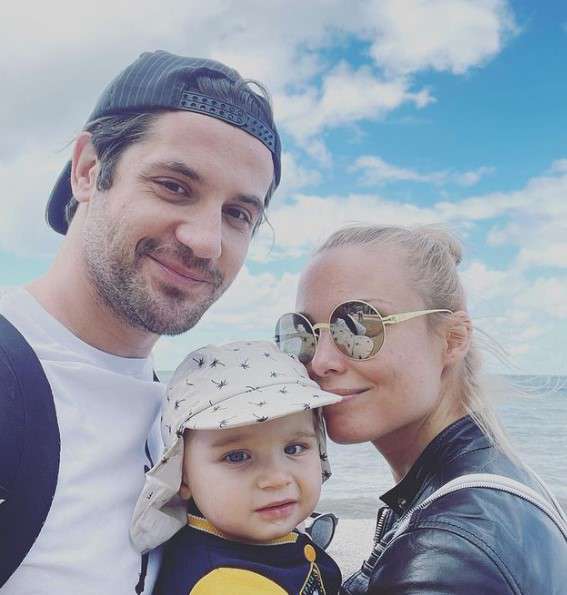 Актер показал подросшего наследника Актер показал подросшего наследника