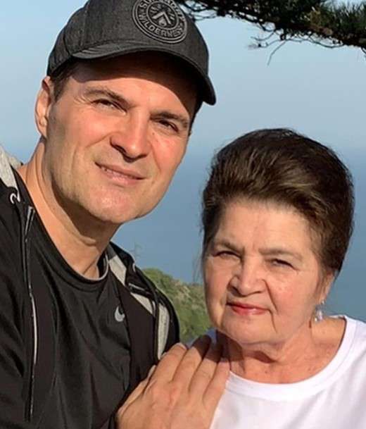 Александр Дьяченко с мамой