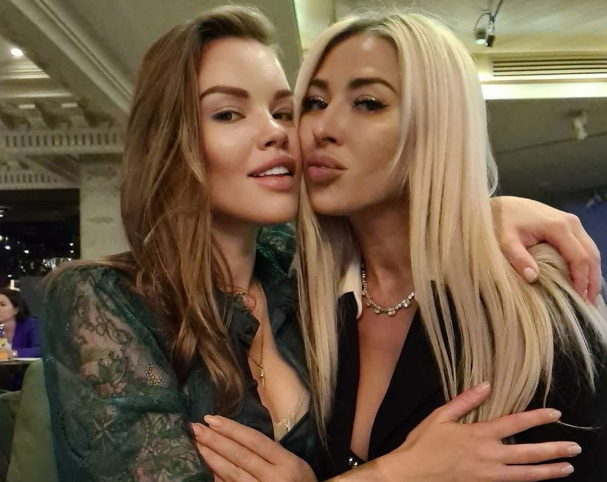 Олеся Малибу и Анастасия Кочервей