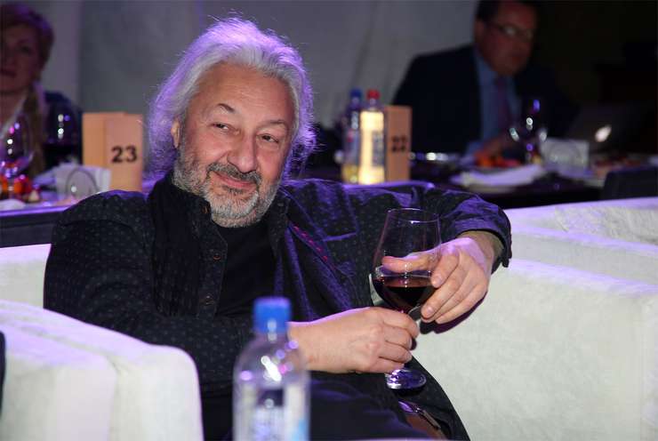 «После фестиваля меня выгнали из Армении и отобрали паспорт. Начались очередные гонения…» «После фестиваля меня выгнали из Армении и отобрали паспорт. Начались очередные гонения…»