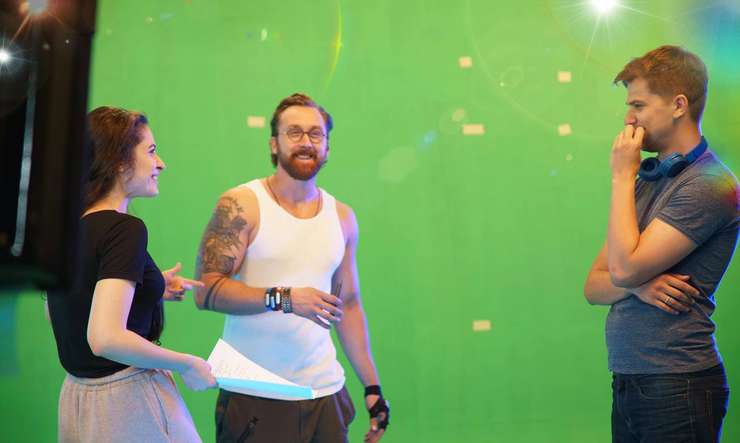 «Я деньги зарабатываю актерским ремеслом, а вот в продюсерство не очень верю»