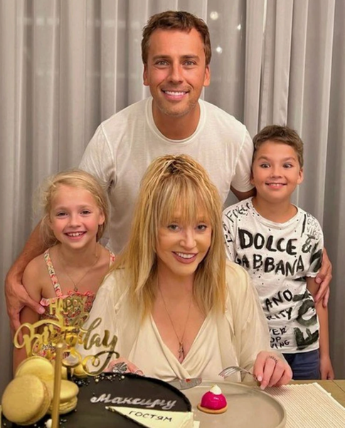 Жигалова назвала «очень тревожным» общение Галкина с Пугачевой и детьми