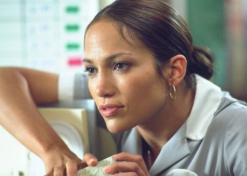 Ферма, конфеты и стиральная машина: на что звезды потратили первый гонорар