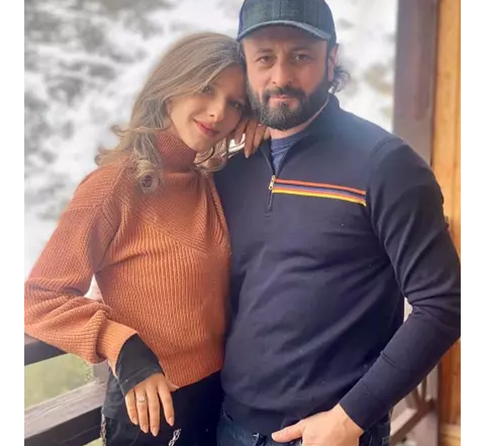 «Празднуй лето, деточка»: Арзамасова похвасталась идеальной фигурой