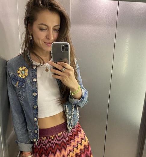 Актриса Анастасия Меськова получила травму головы во время отдыха