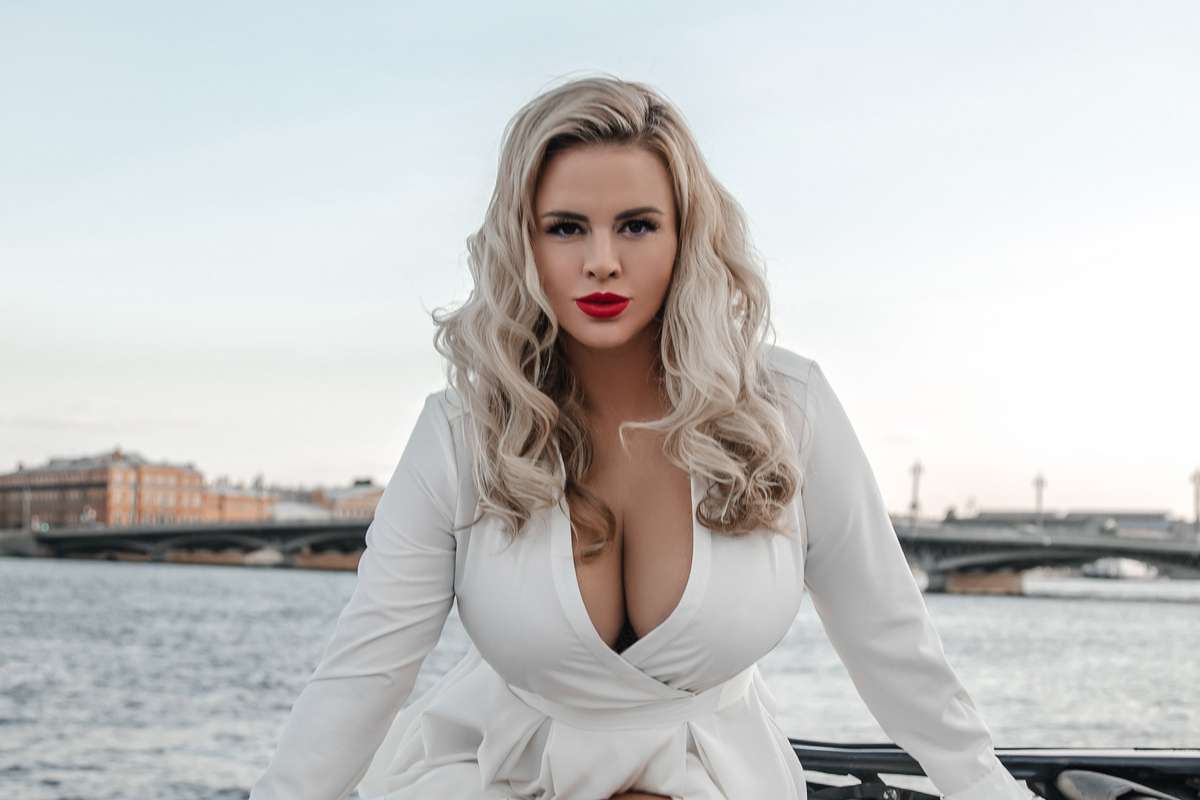 Анна Семенович