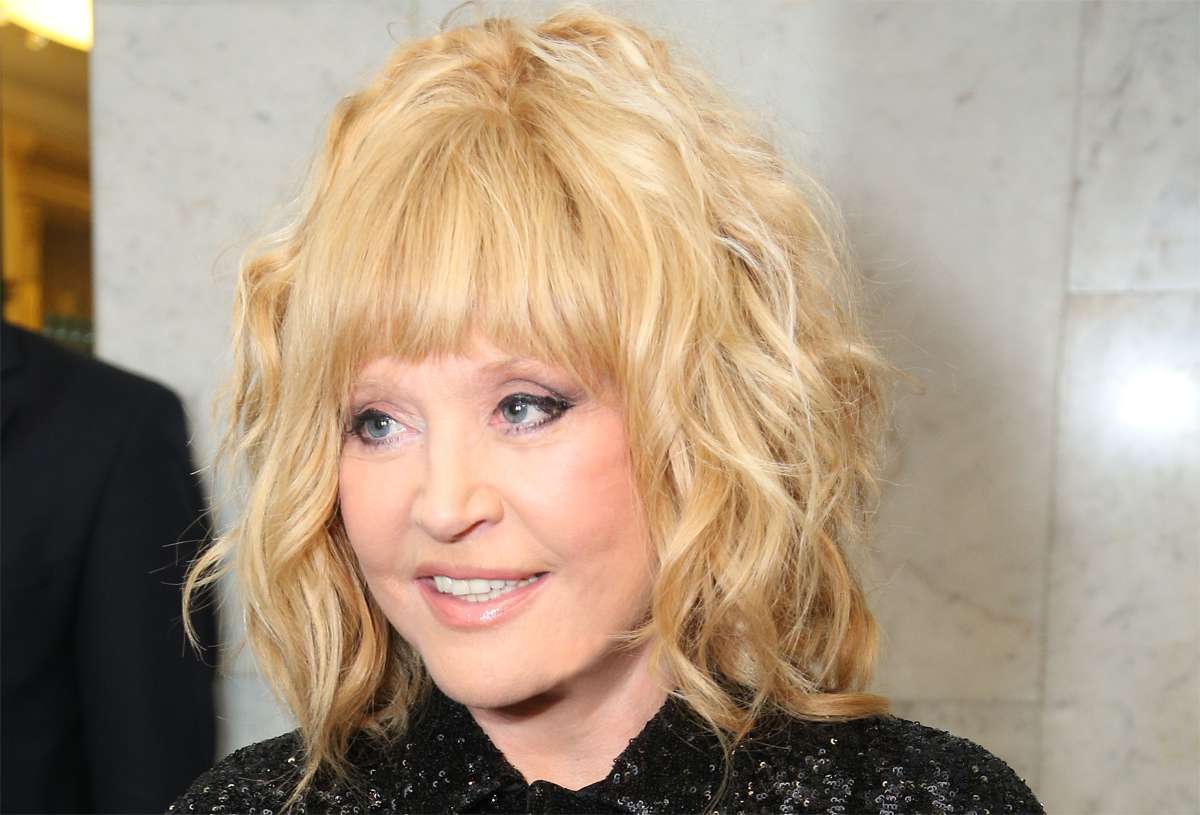 Алла Пугачева