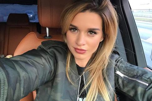 Бородина, Топурия и другие звезды, выходившие замуж беременными