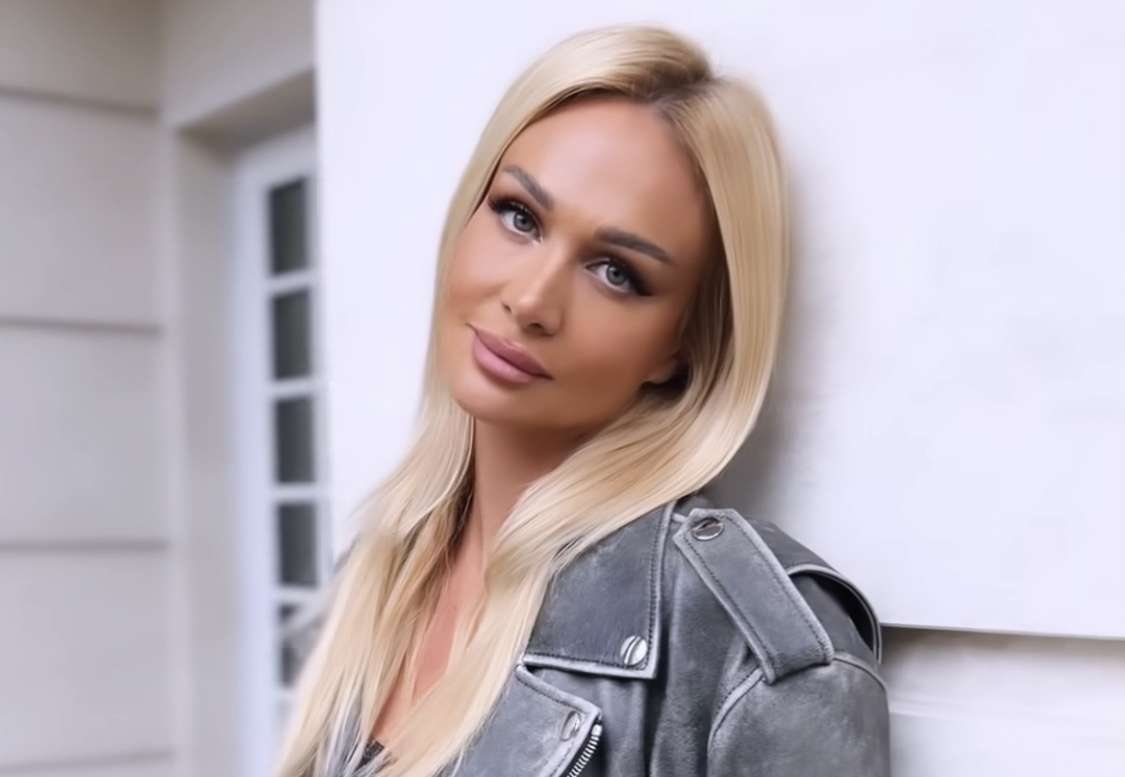 Виктория Лопырева