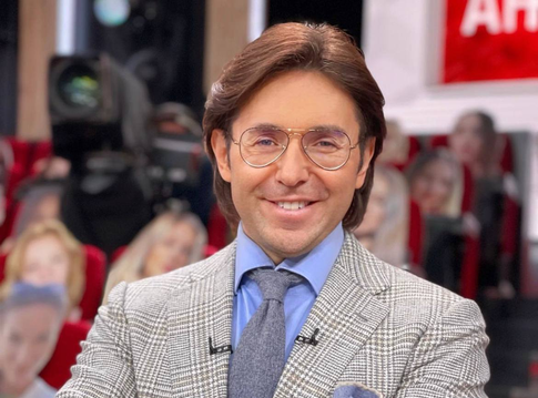 Малахов перестал скрывать единственного сына от Шкулевой