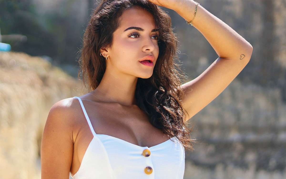 подобрать идеальный топ бывает крайне непросто