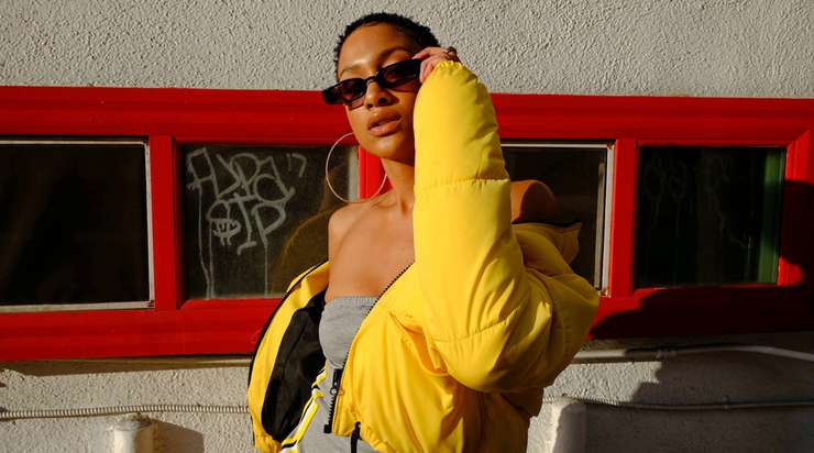 есть ли в вашем гардеробе "цыплячьи" или "лимонные" вещи? есть ли в вашем гардеробе цыплячьи или лимонные вещи?