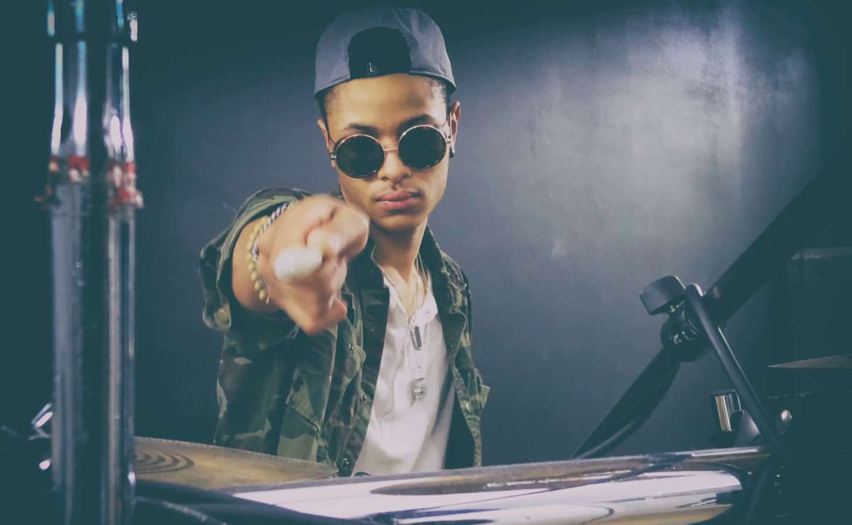 вы готовы стать ему мамочкой?