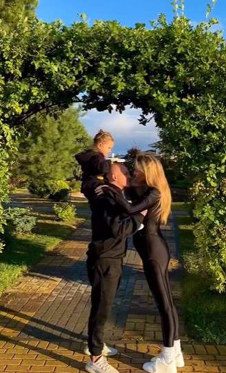 Знаменитости ждут второго ребенка