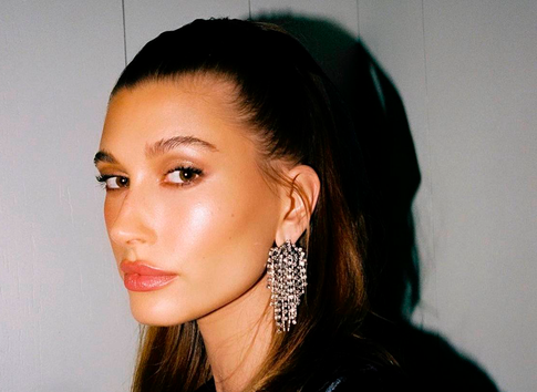 В стиле Хейли Бибер и Беллы Хадид: названы тренды стрижек и укладок 2023